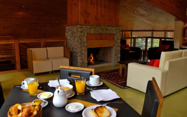Bahía Montaña Resort