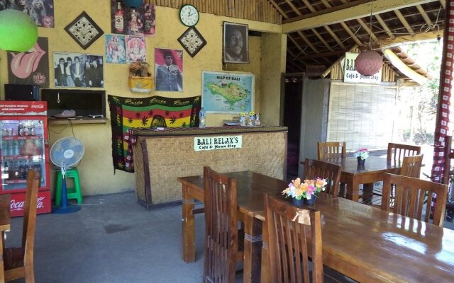 Bali Relax's Homestay and Cafe