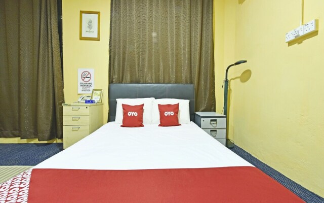 Wakaf Bharu Inn by OYO Rooms