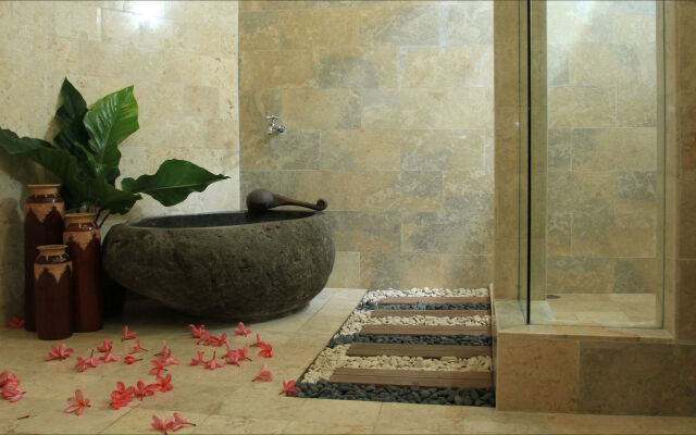 Bukit Daun Hotel and Resort