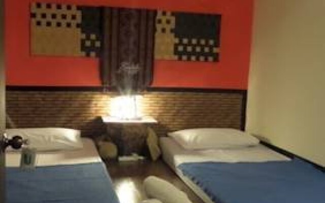 Borneo Tribal Lodge