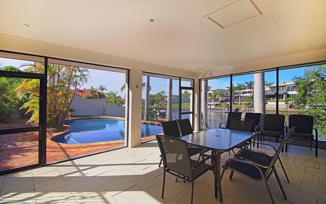 Holiday Home Coveside @ Sanctuary Cove