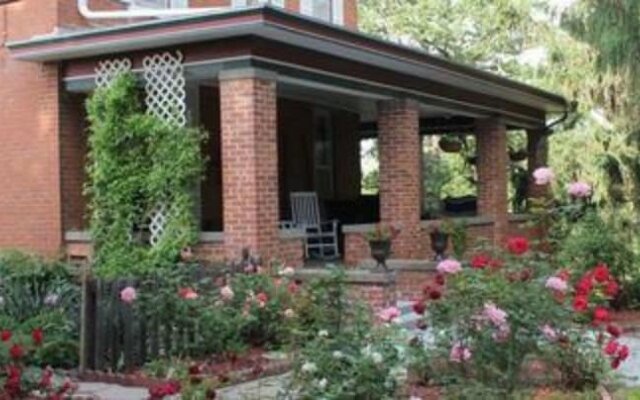 Whispering Pines Bed and Breakfast