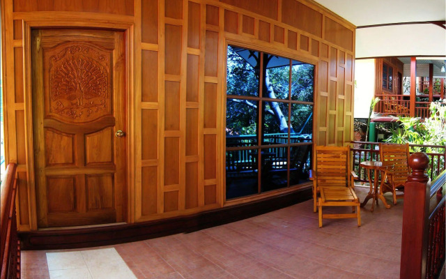 JJ Bungalow & Guest house