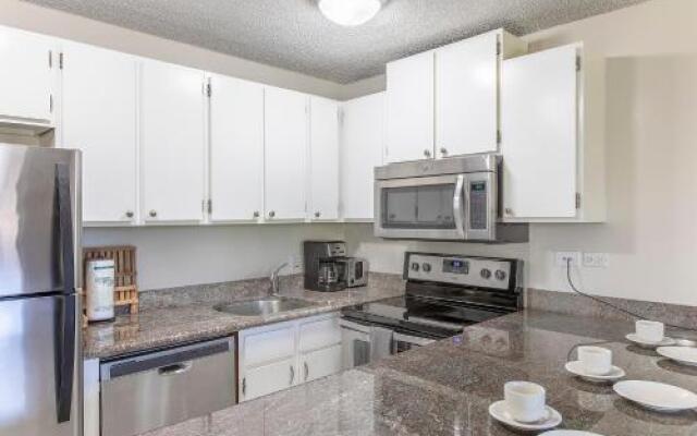 Four Paddle One Bedroom Condo