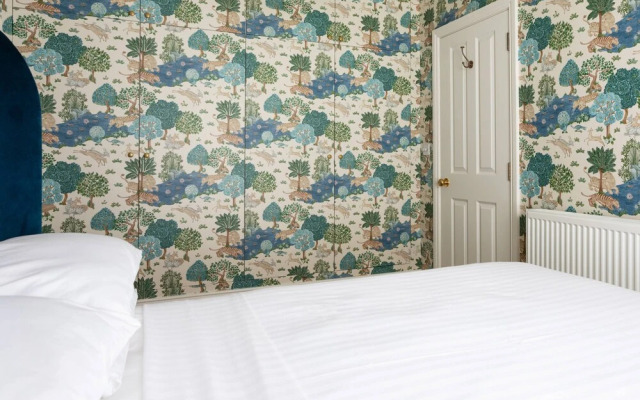 Vernon Street by Onefinestay