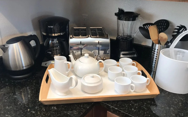 Regal Oaks - 2604 Roadster Lane