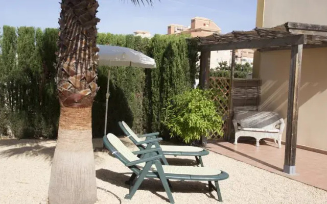 Casa Amarilla