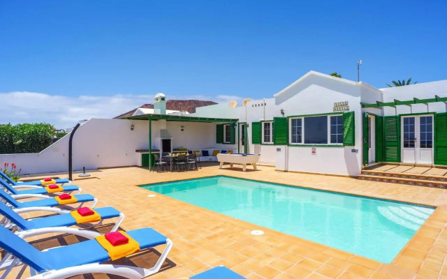 Villa Brenas
