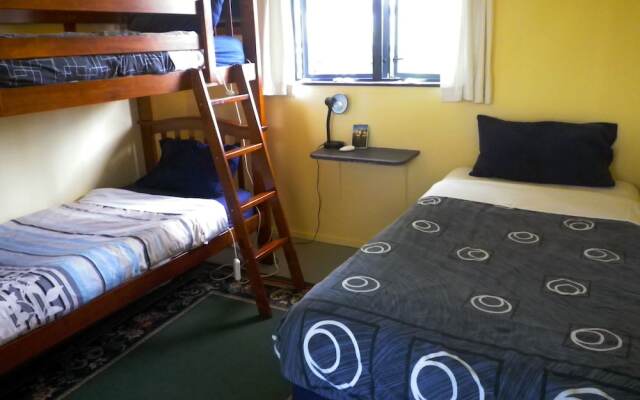 Raglan Backpackers
