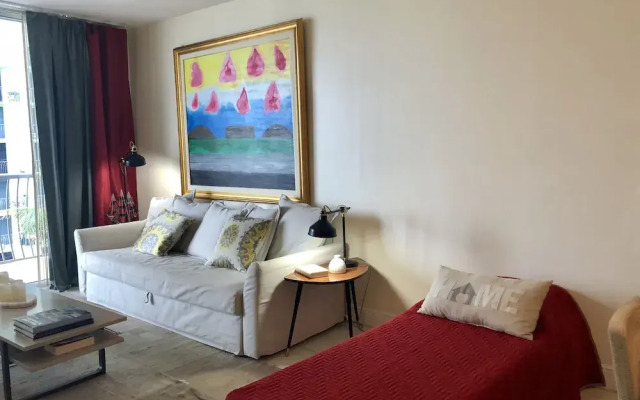 Opera Tower By Suarez Vacation Rentals