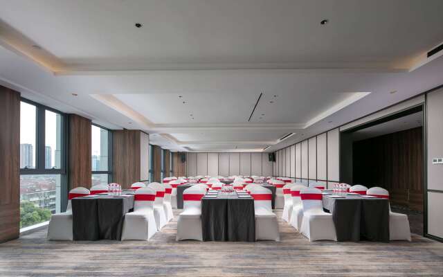 Ramada by Wyndham Changsha West Hotel