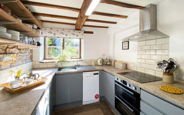 Titchbourne Cottage
