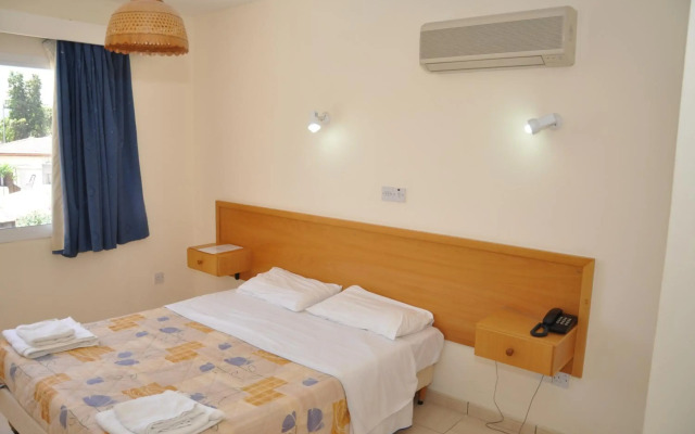 Mariela Hotel Apartments
