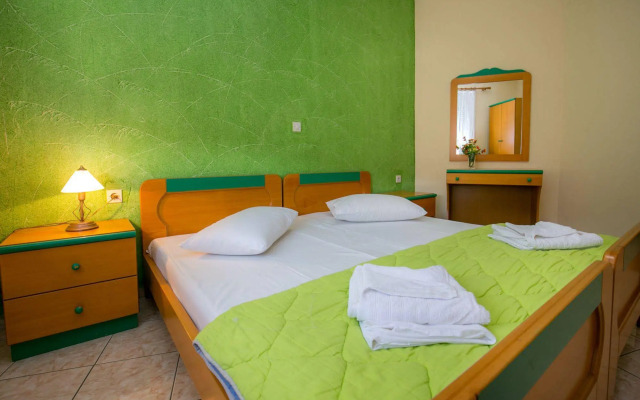 Lina Apartments
