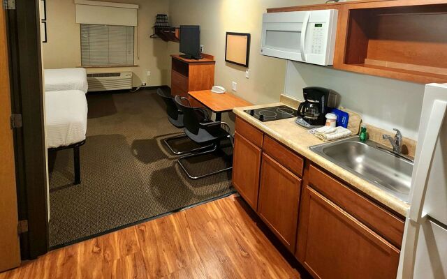 Baymont by Wyndham Dickinson