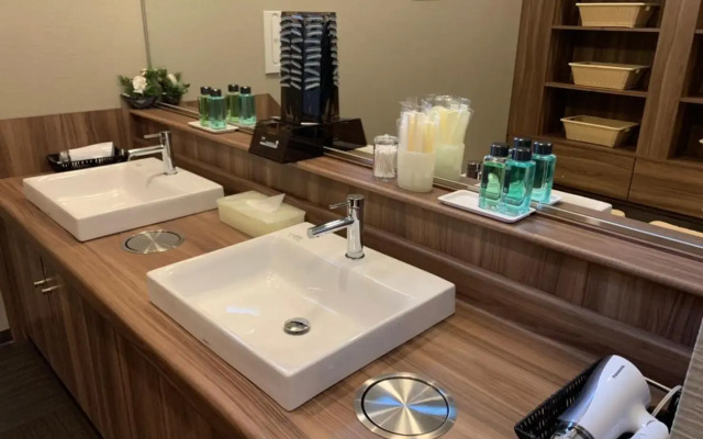 Hotel Route Inn Sakurai Ekimae