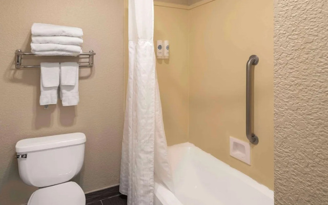 Comfort Inn Red Bluff