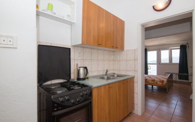 Apartments Jakov