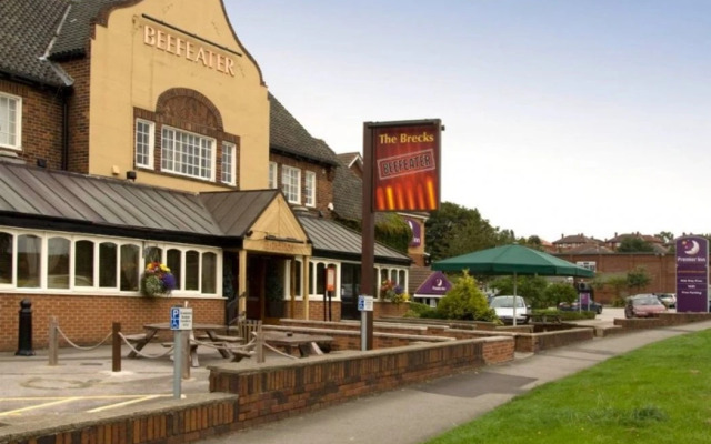 Premier Inn Rotherham East - M18/M1