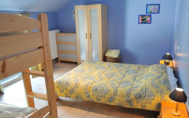 Grand Holiday Home in Durbuy with Garden