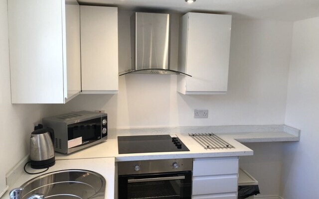 Glasgow Airport Holiday Home