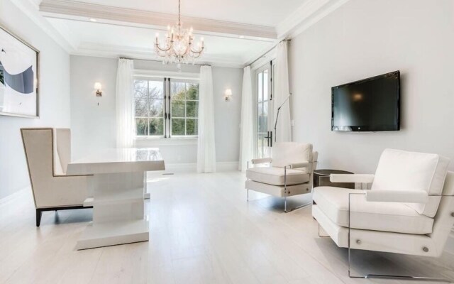 Villa Florencia - Luxuriant 11 Bedroom Villa