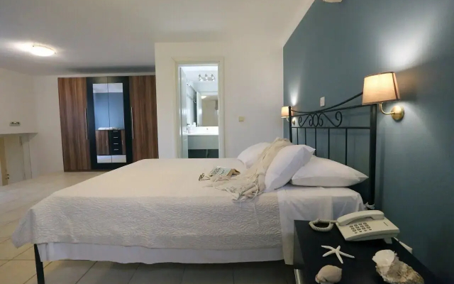 Sunrise Beach Suites