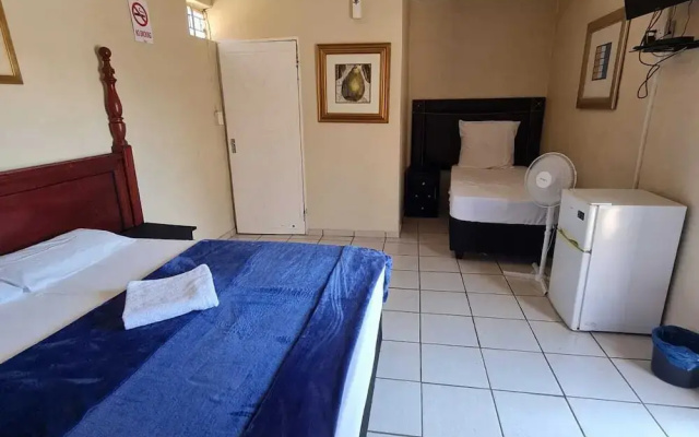 HostHub Guest House