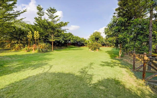 Alaya Stays Fortezza | Pet-friendly 6-BHK Farmhouse With Private Pool