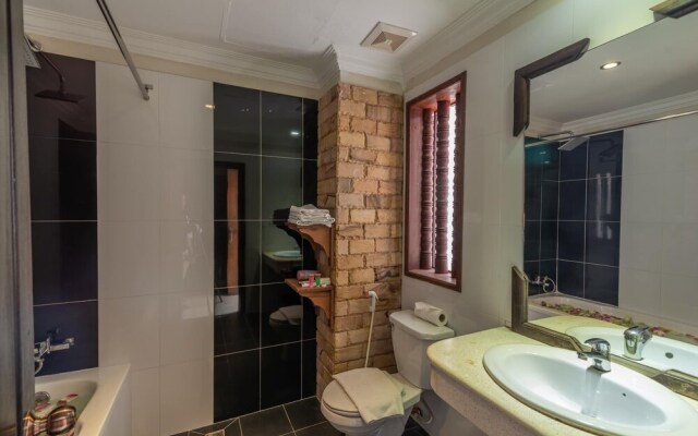 Kings Luxury Hotel