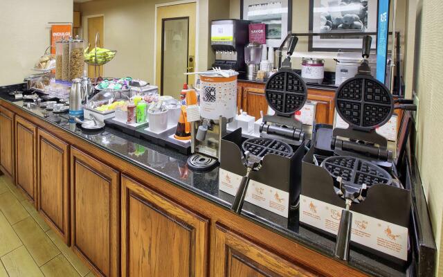 Hampton Inn Raleigh Garner