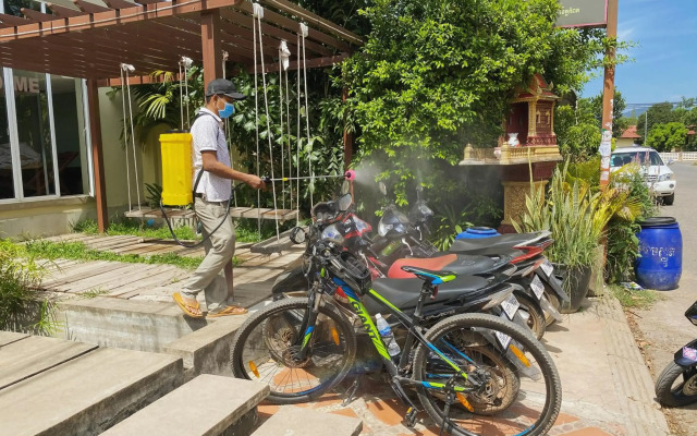 Neakru Guesthouse and Restaurant