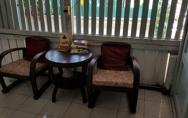 Pirates Cove Bar and Restauant