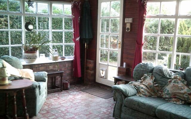 Wheatsheaf House Bed & Breakfast