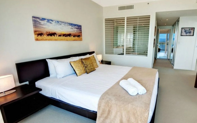 Ultra Broadbeach