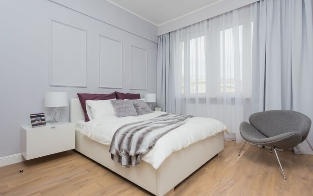 UNIT Centrum deLuX Plac Zbawiciela