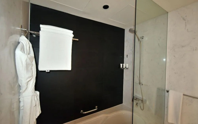 Cute Studio At The Address Dubai Mall