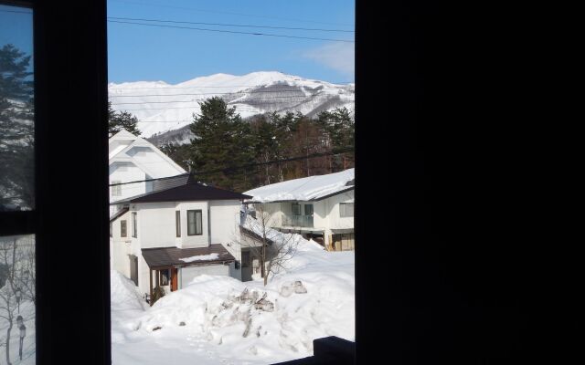 Mt Hakuba Backpackers