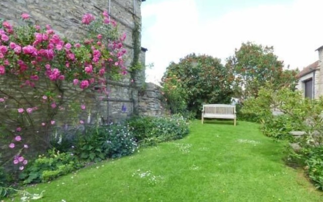 Pear Tree House Bed and Breakfast