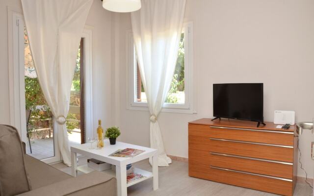 Quiet apartment at the center of Glyfada