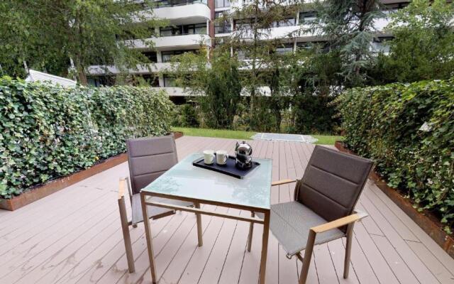 White Pearl Apartment 0.14