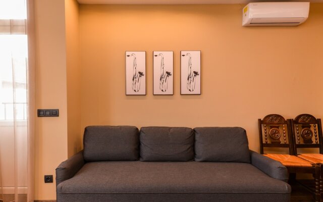 FM Luxury 2-BDR Apartment - Jazzy
