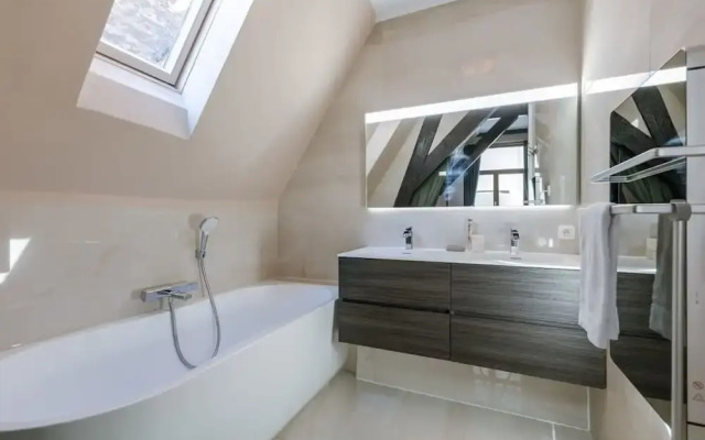 Authentic Apartment in the City Center of Antwerp