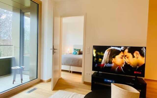 Luxury Brand New Flat w. Terrace&Parking