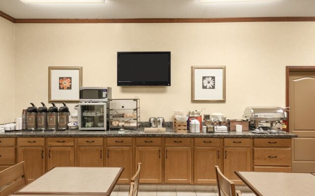 Country Inn & Suites by Radisson, Sioux Falls, SD