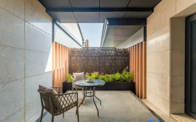Yunhe Yebo Hotel (Shaoxing LuXun Guli Ying'en men )