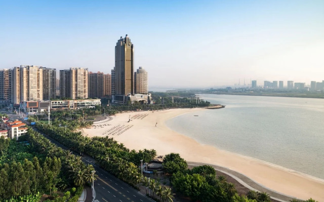 Sheraton Zhanjiang Hotel