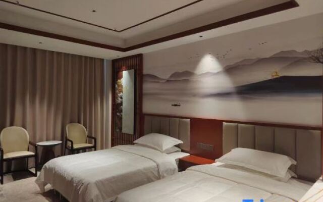 Shanshan Taihe Hotel (People's Government Branch)