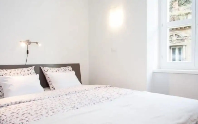Mezzanine Apartments